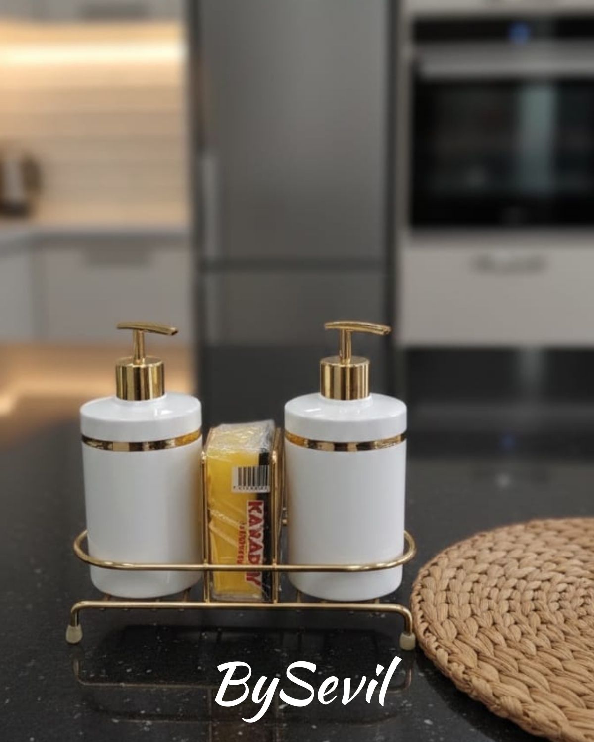 BySevil Beyaz Akrilik Çift Sıvı Sabunluk ve Süngerlik Seti – Gold Metal Standlı - Görsel 2